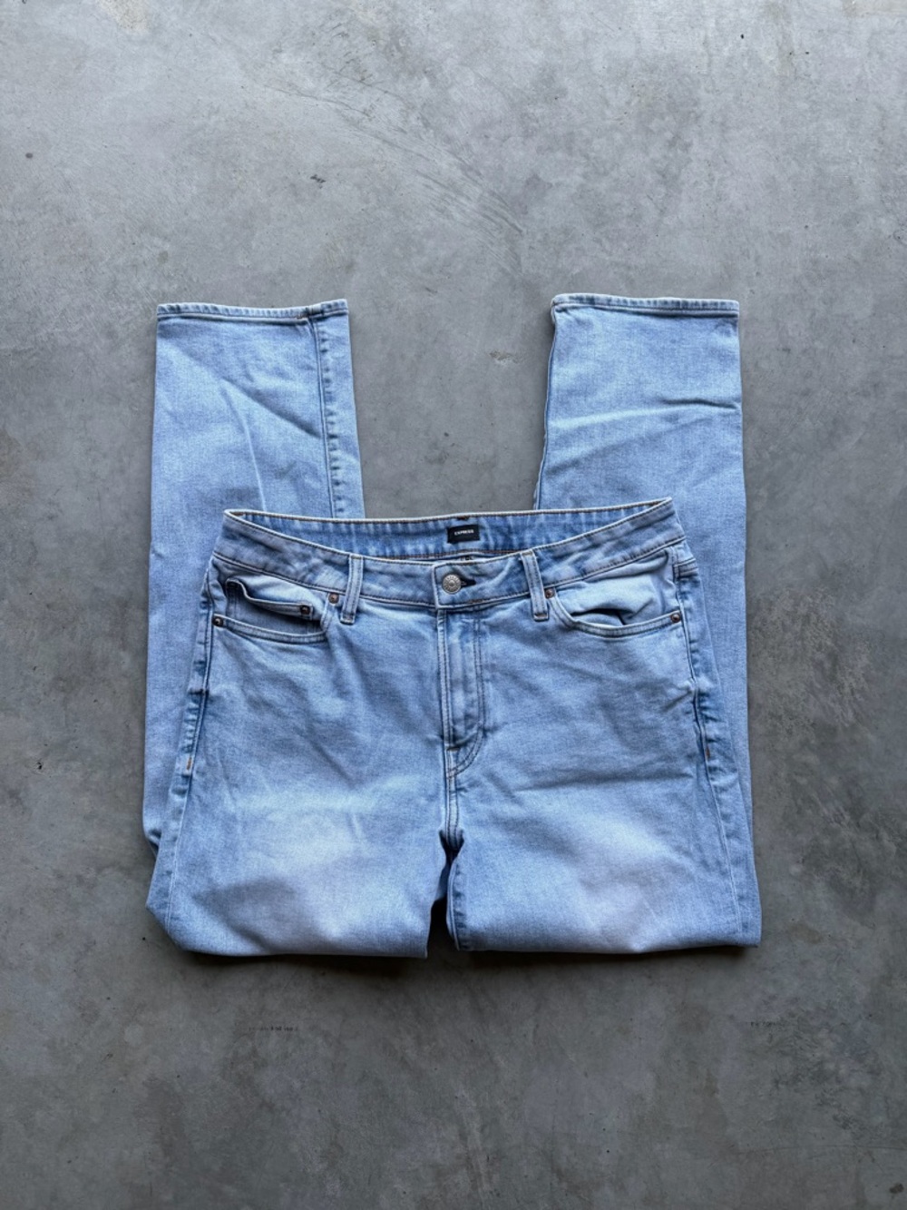Men’s Express Light Wash  StraightStretch Jeans 34x32